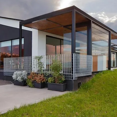 Balcon De Boutique شقة خيخون